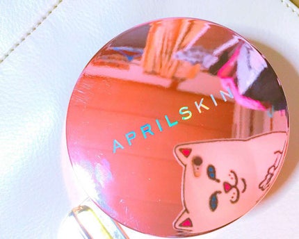 マジックスノークッション ブラック 2.0/APRILSKIN/クッションファンデーションを使ったクチコミ(1枚目)