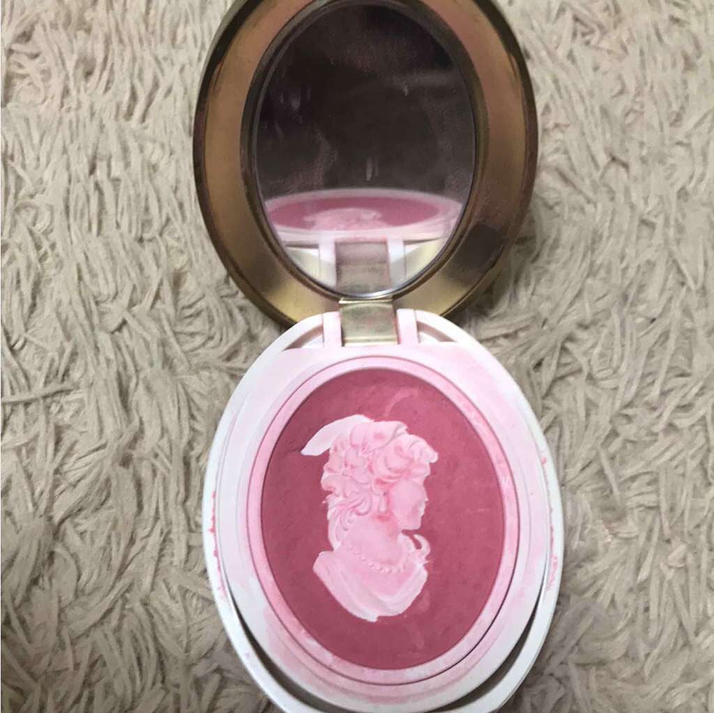 プレスト チークカラー/レ・メルヴェイユーズ ラデュレ/パウダーチークを使ったクチコミ(2枚目)