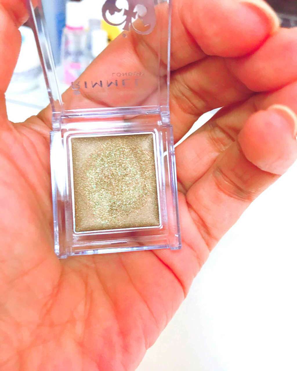 プリズム クリームアイカラー/リンメル ロンドン/ジェル・クリームアイシャドウを使ったクチコミ(2枚目)