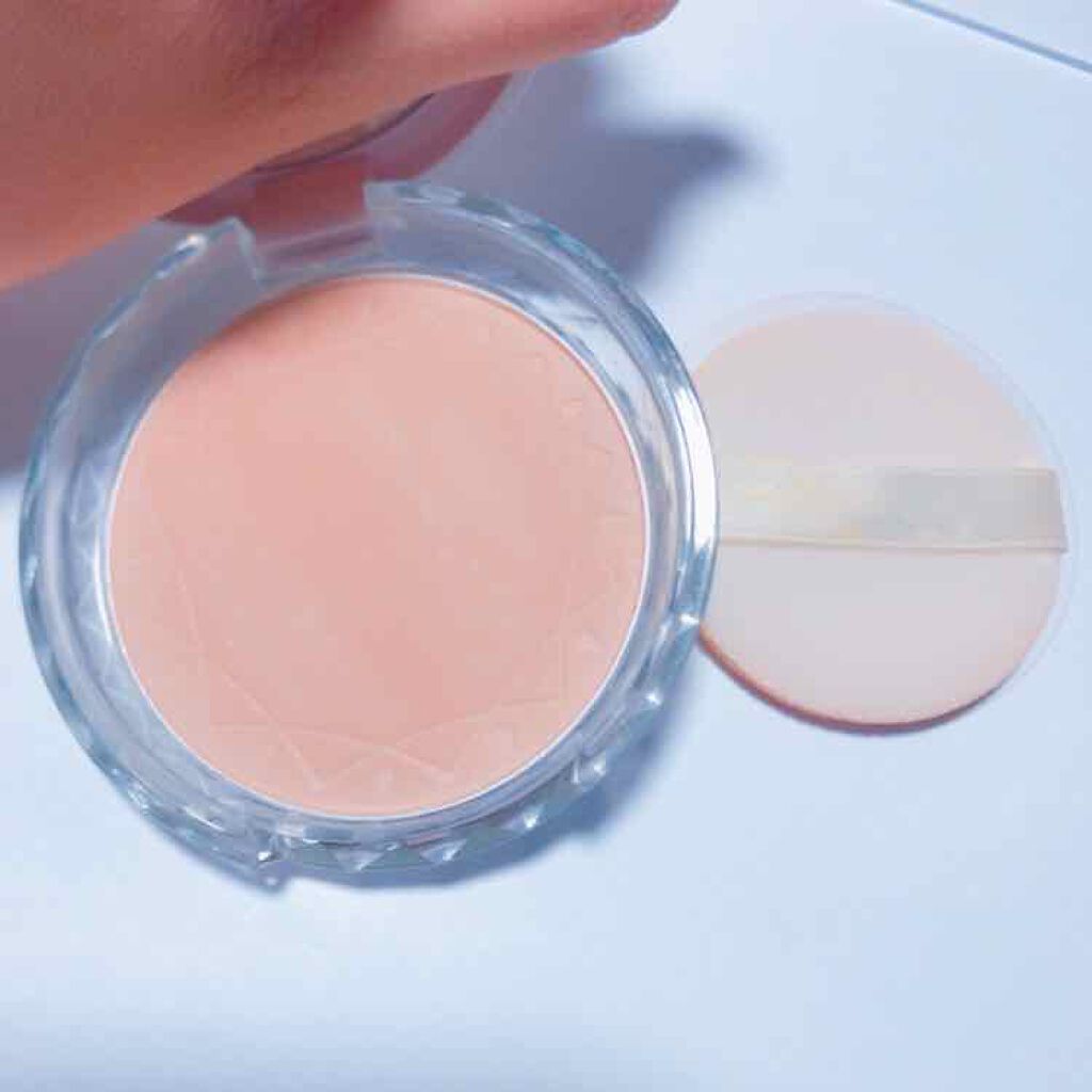 UVクリアフェイスパウダー/CEZANNE/プレストパウダーを使ったクチコミ(2枚目)