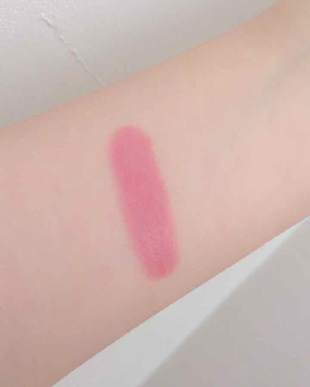 ラスティンググロスリップ/CEZANNE/口紅を使ったクチコミ(2枚目)