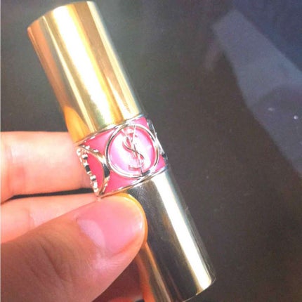 ルージュ ヴォリュプテ シャイン/YVES SAINT LAURENT BEAUTE/口紅を使ったクチコミ(1枚目)