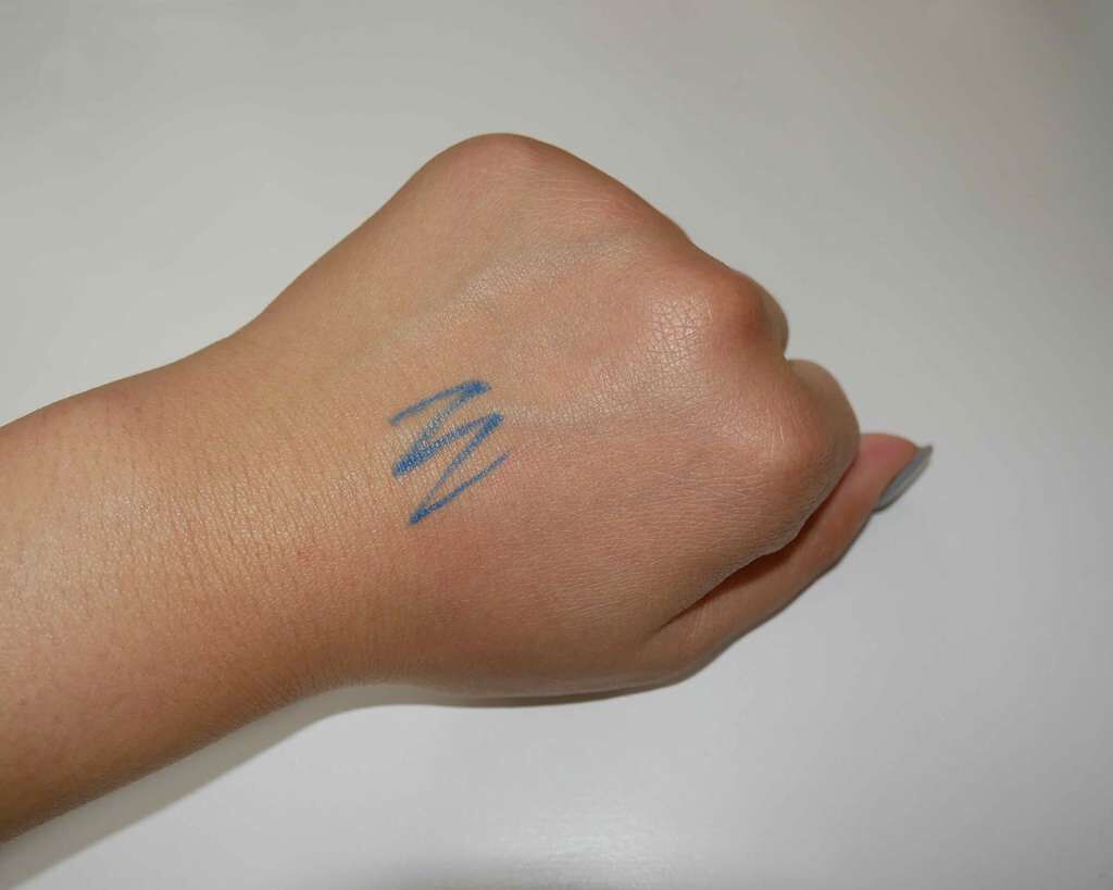 ラブ・ライナー リキッドアイライナーR3/ラブ・ライナー/リキッドアイライナーを使ったクチコミ(2枚目)