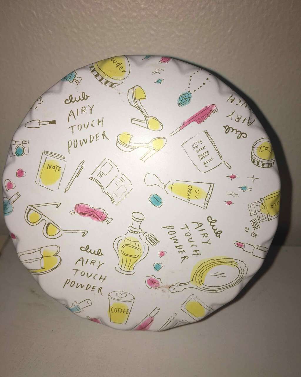 エアリータッチパウダー/クラブ/プレストパウダーを使ったクチコミ(1枚目)