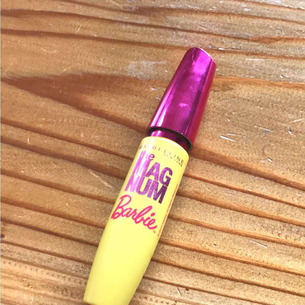 ボリューム エクスプレス マグナム バービー/MAYBELLINE NEW YORK/マスカラを使ったクチコミ（1枚目）