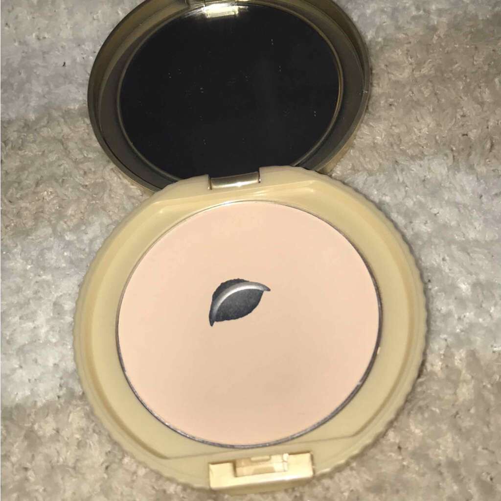 【旧品】マシュマロフィニッシュパウダー/キャンメイク/プレストパウダーを使ったクチコミ(2枚目)