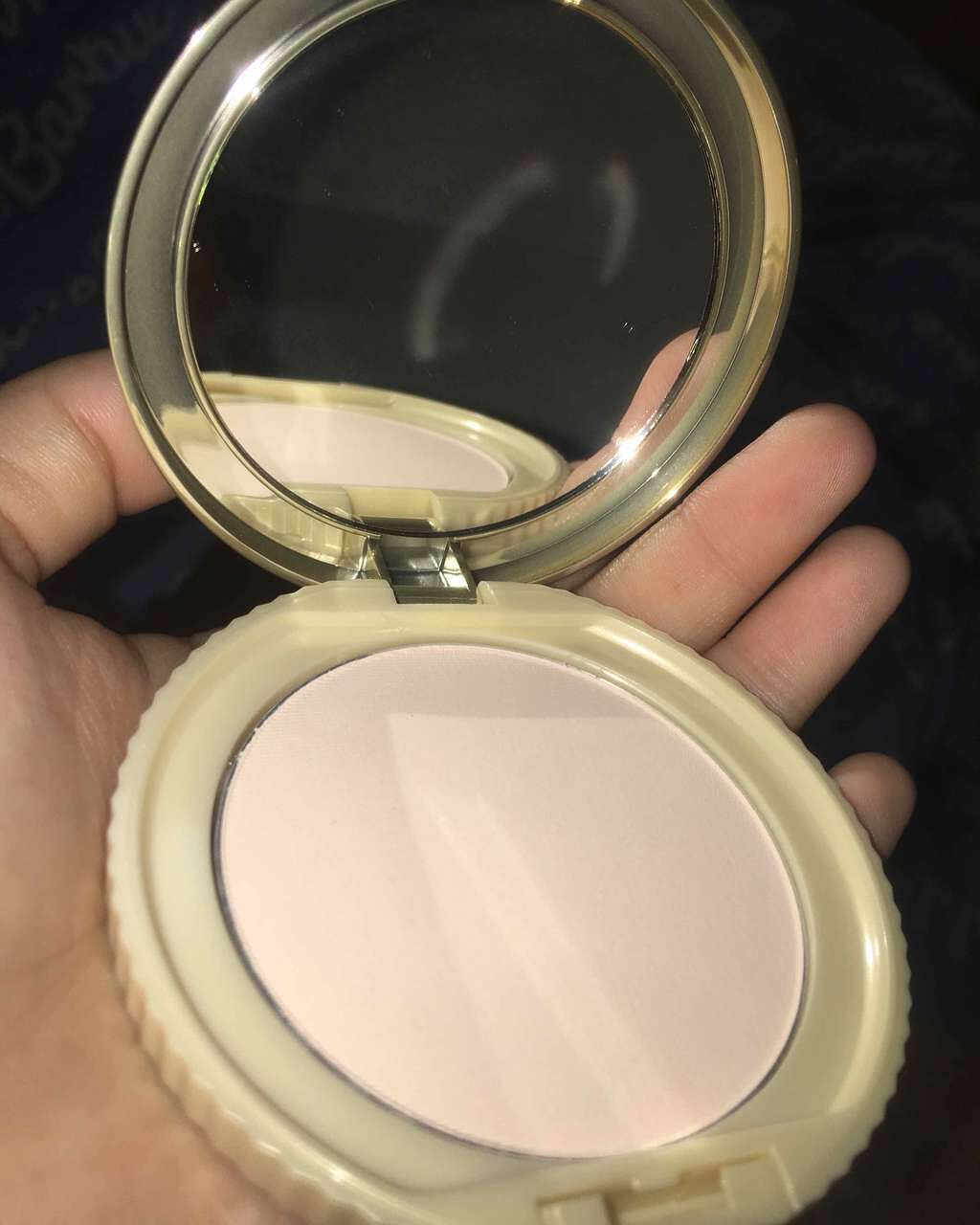 【旧品】マシュマロフィニッシュパウダー/キャンメイク/プレストパウダーを使ったクチコミ（2枚目）