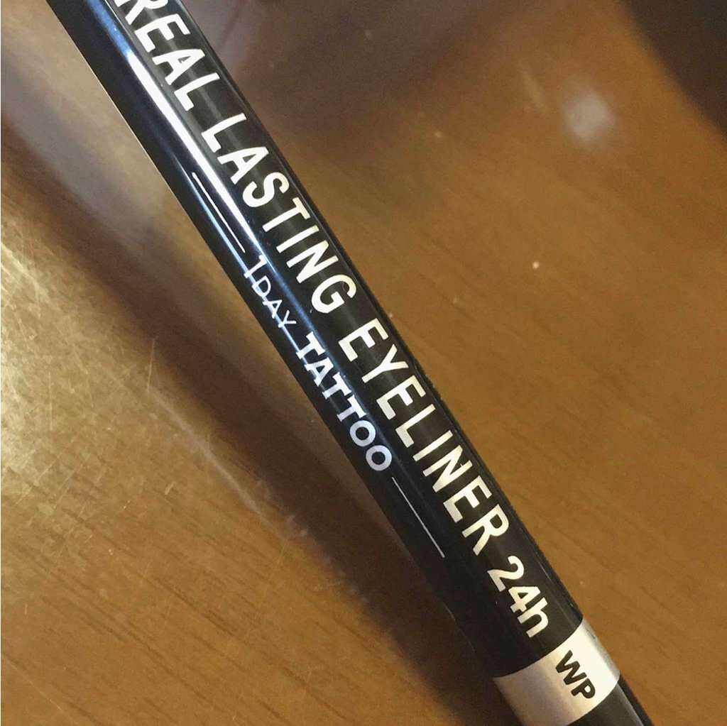 リアルラスティングアイライナー24h/K-パレット/リキッドアイライナーを使ったクチコミ(1枚目)