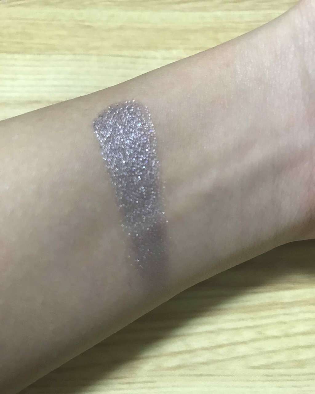 カラーステイ クリーム アイシャドウ 740 ブラック カラント/REVLON/ジェル・クリームアイシャドウを使ったクチコミ（2枚目）