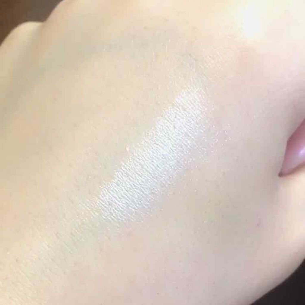 エルファー ハナ高パウダー/DAISO/ルースパウダーを使ったクチコミ（2枚目）