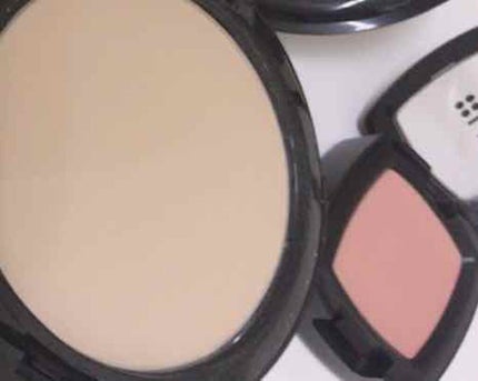 モイストミネラルパクト/LB/パウダーファンデーションを使ったクチコミ(2枚目)