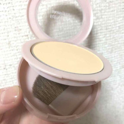 スキンライト プレスト パウダー/REVLON/プレストパウダーを使ったクチコミ(3枚目)