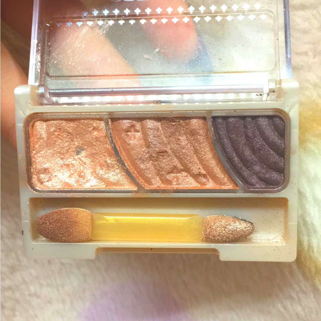 トーンアップアイシャドウ/CEZANNE/アイシャドウパレットを使ったクチコミ(1枚目)