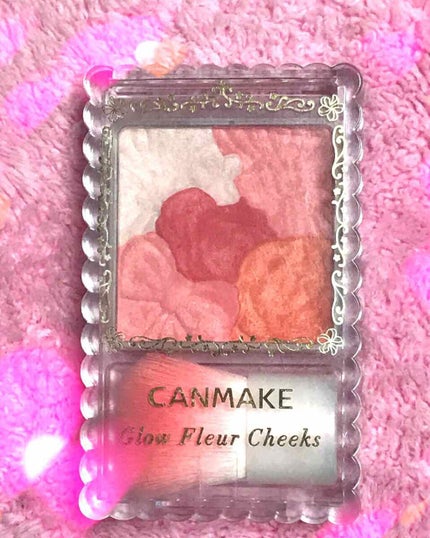 グロウフルールチークス/キャンメイク/パウダーチークを使ったクチコミ(1枚目)