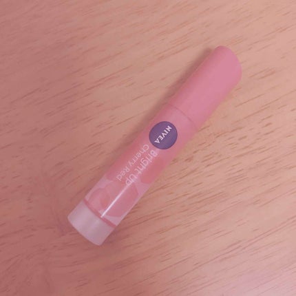 モイストピュアカラーリップ/ニベア/リップクリームを使ったクチコミ(1枚目)