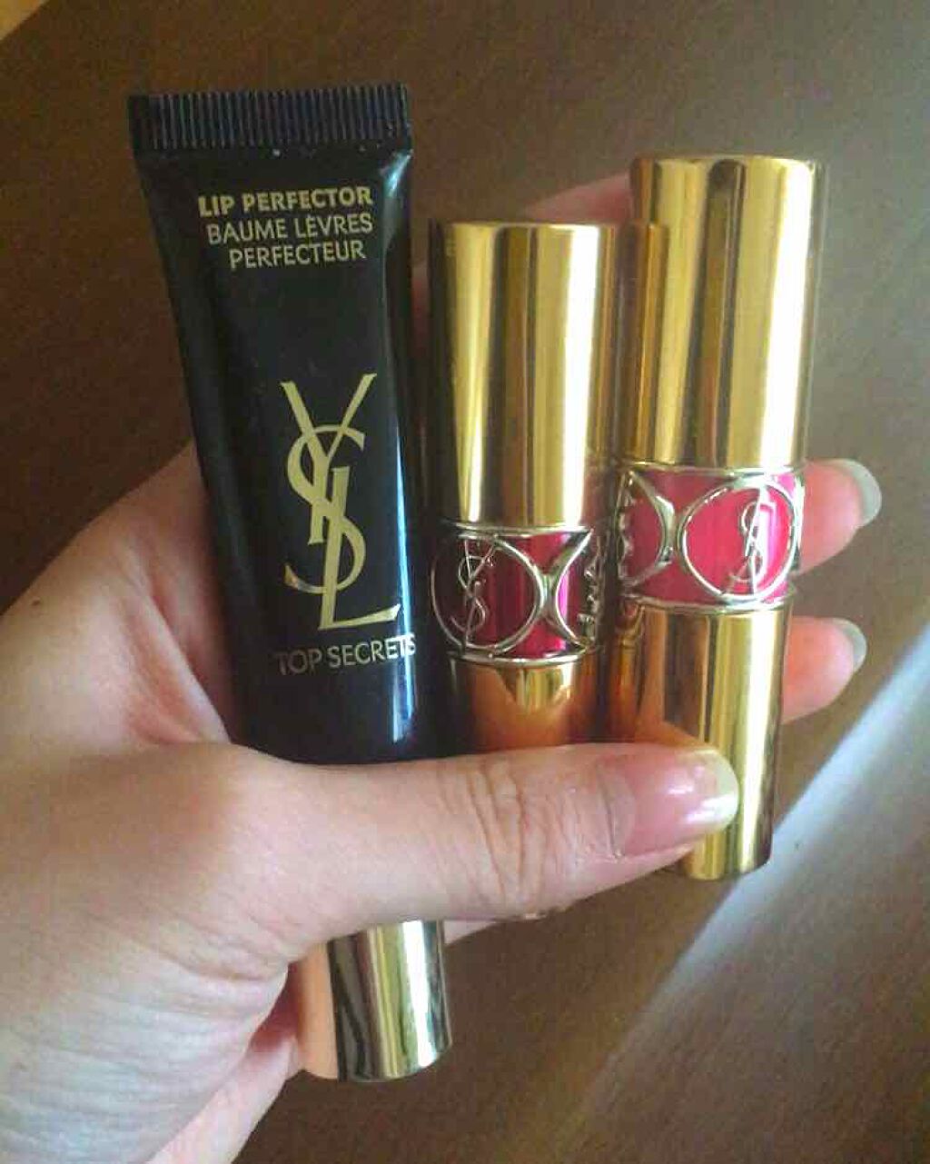 ルージュ ヴォリュプテ シャイン/YVES SAINT LAURENT BEAUTE/口紅を使ったクチコミ(1枚目)