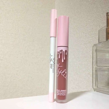 マット リキッド リップスティック/Kylie Cosmetics/口紅を使ったクチコミ（1枚目）