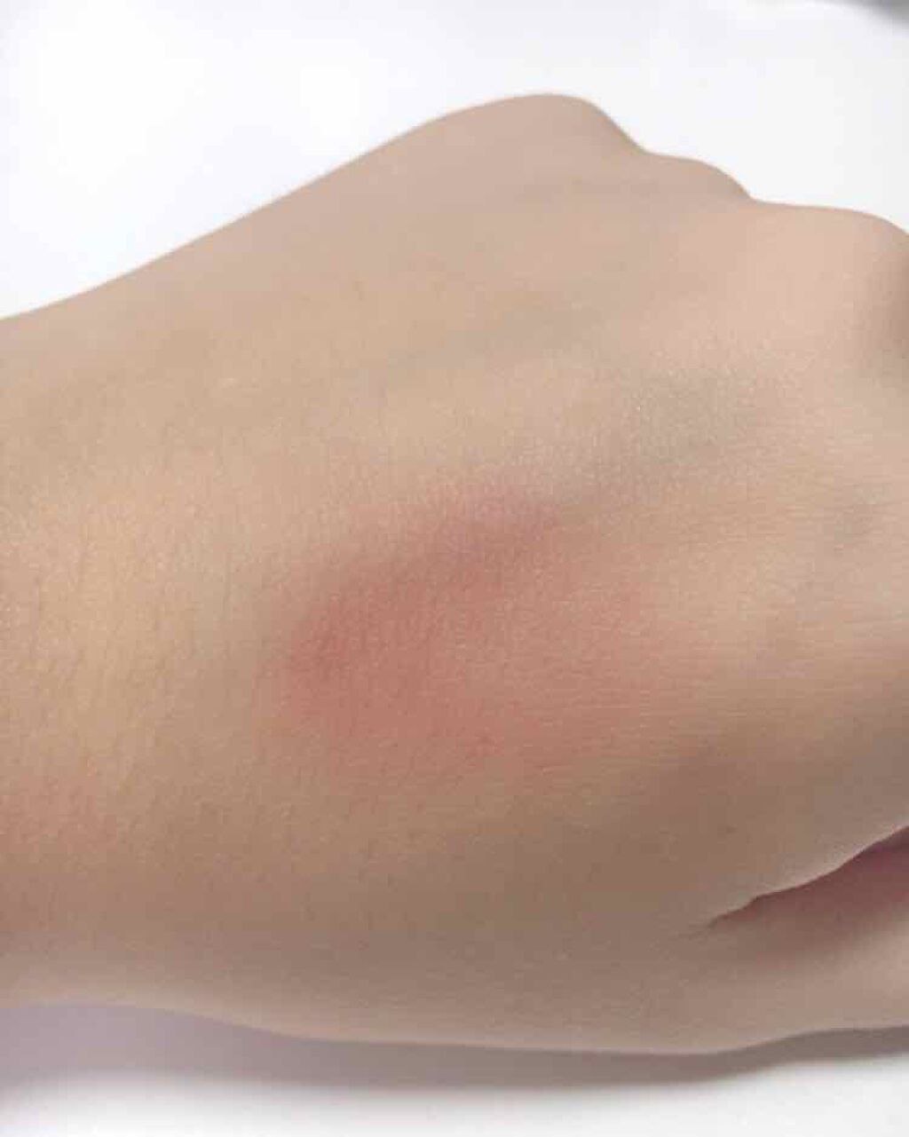 クリーム チーク ベース/レ・メルヴェイユーズ ラデュレ/化粧下地を使ったクチコミ（2枚目）