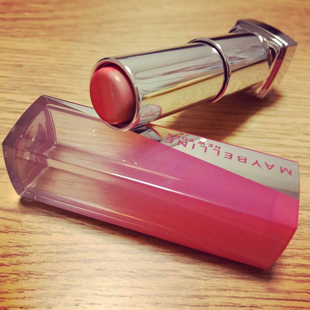 リップ フラッシュ ビッテン ストロボ/MAYBELLINE NEW YORK/口紅を使ったクチコミ(2枚目)