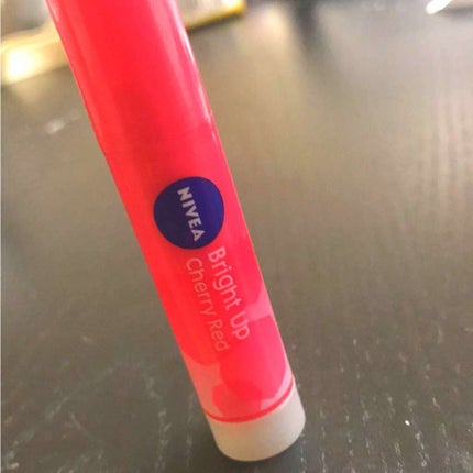 モイストピュアカラーリップ/ニベア/リップクリームを使ったクチコミ(1枚目)