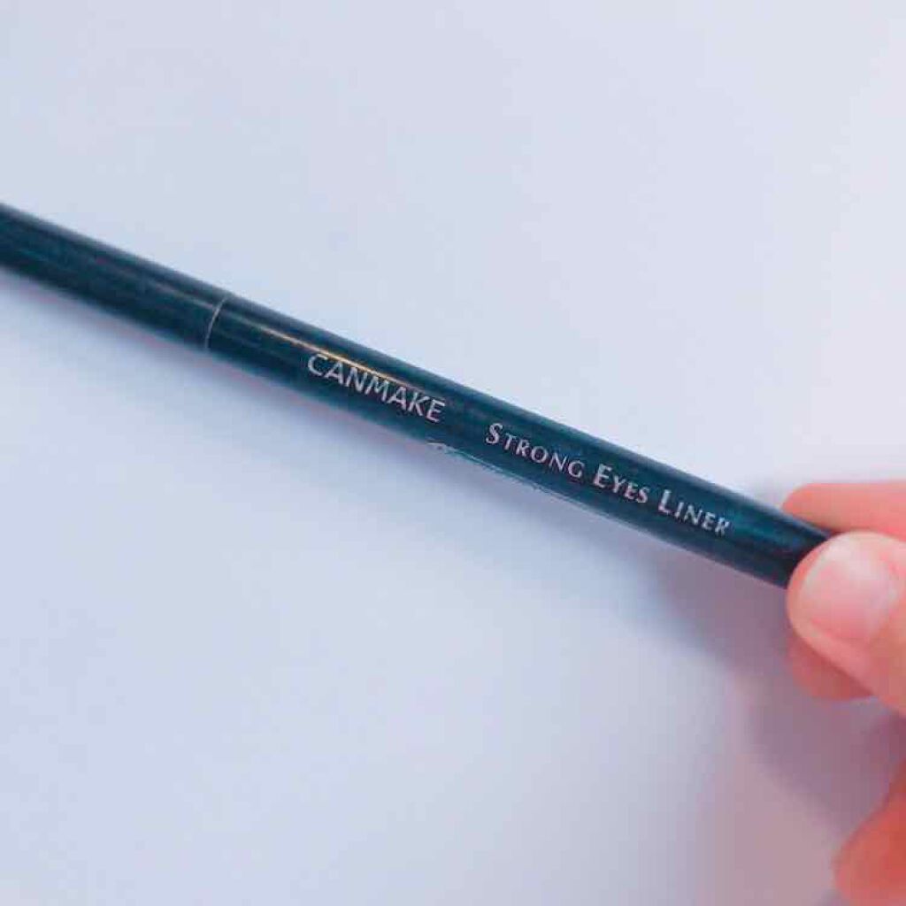 ストロングアイズライナー/キャンメイク/リキッドアイライナーを使ったクチコミ（1枚目）