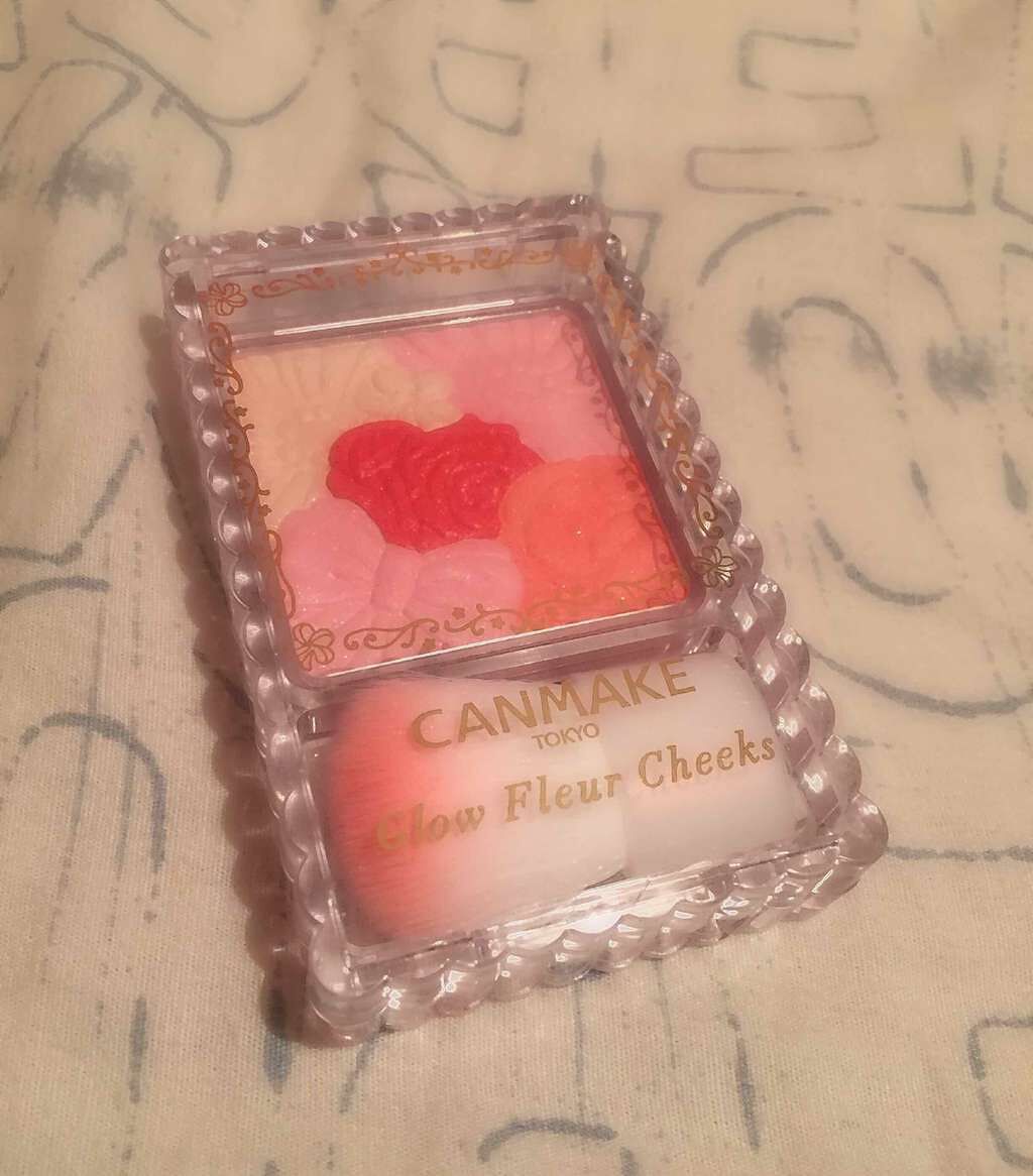 グロウフルールチークス/キャンメイク/パウダーチークを使ったクチコミ(1枚目)