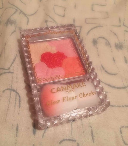 グロウフルールチークス/キャンメイク/パウダーチークを使ったクチコミ(1枚目)