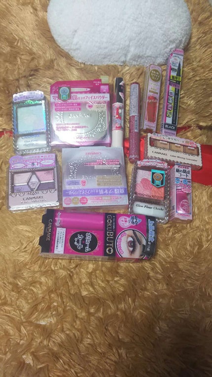 グロウフルールハイライター/キャンメイク/パウダーハイライトを使ったクチコミ(1枚目)