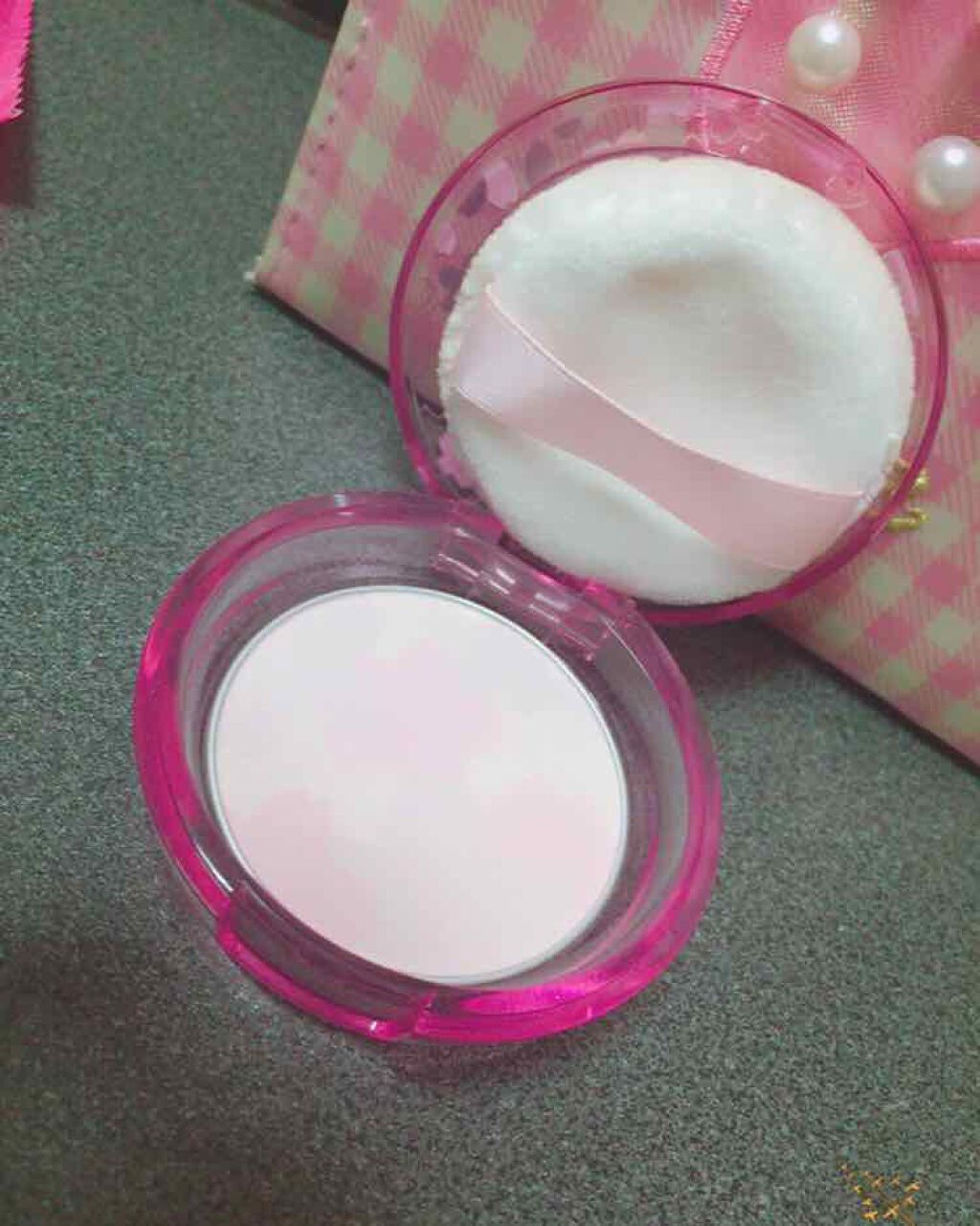 さくらフェースカラー/ettusais/プレストパウダーを使ったクチコミ（2枚目）