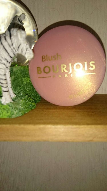 BOURJOIS ブラッシュ パステル ジュのクチコミ「🍏ﾌﾞﾙｼｮﾜ ﾌﾞﾗｯｼｭ ﾊﾟｽﾃﾙ ｼﾞｭ35🍏

ﾌﾞﾙｼｮﾜのチーク(´∇｀)
チー.....」（1枚目）