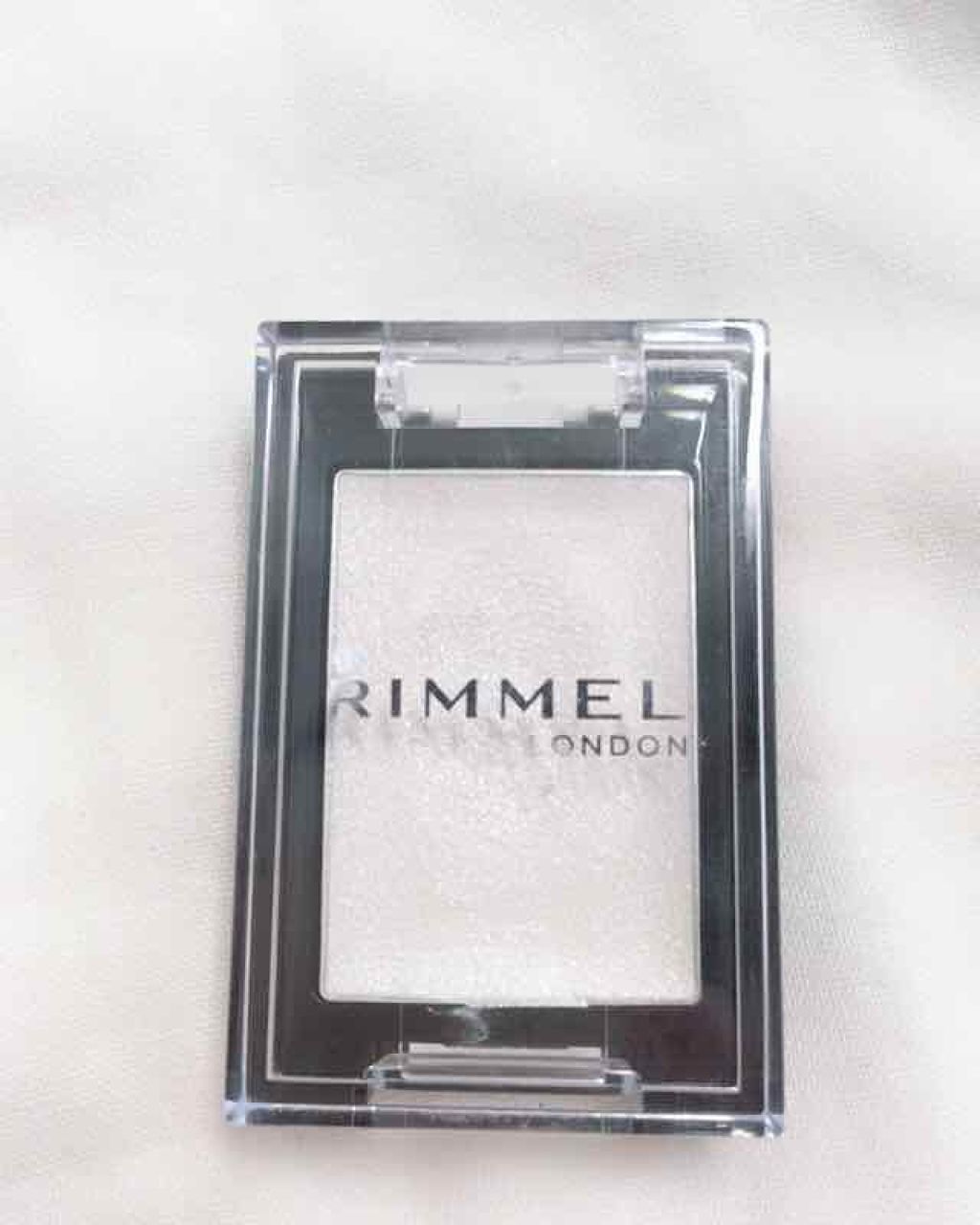 シャイニーオン クリームアイカラー/リンメル ロンドン/ジェル・クリームアイシャドウを使ったクチコミ（1枚目）