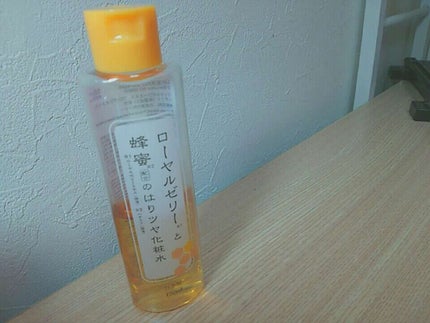 ローヤルゼリーと蜂蜜配合のはりツヤ化粧水/DAISO/化粧水を使ったクチコミ(1枚目)