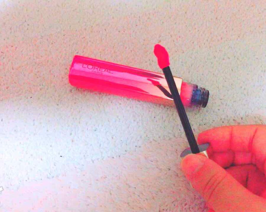 ユイルカレス/ロレアル パリ/リップグロスを使ったクチコミ(1枚目)