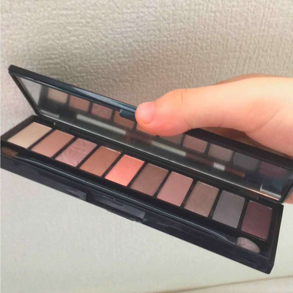 カラーリッシュ ラ パレット ヌード/ロレアル パリ/アイシャドウパレットを使ったクチコミ（3枚目）