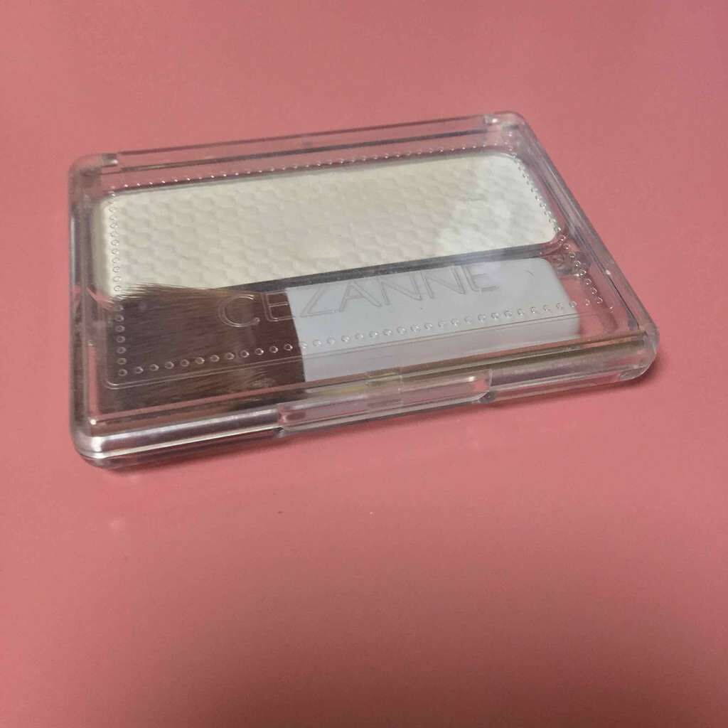 フェース コントロール カラー 1 ホワイト（マット）/CEZANNE/プレストパウダーを使ったクチコミ（1枚目）