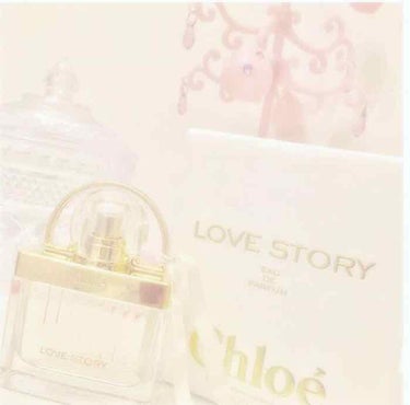 🌷Chloe love story🌷

Chloeの香水の中でもいちばんlove storyの香りがだいすきです₍ ᐢ. ̫ .ᐢ ₎🎶💓

ころころ香水の香りを変えるタイプだったのですがこの香水に変え