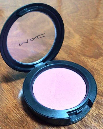 シアトーンブラッシュ/M・A・C/パウダーチークを使ったクチコミ(2枚目)