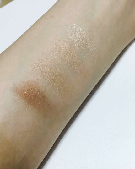 スキンモデリングアイズ/LUNASOL/アイシャドウパレットを使ったクチコミ(2枚目)