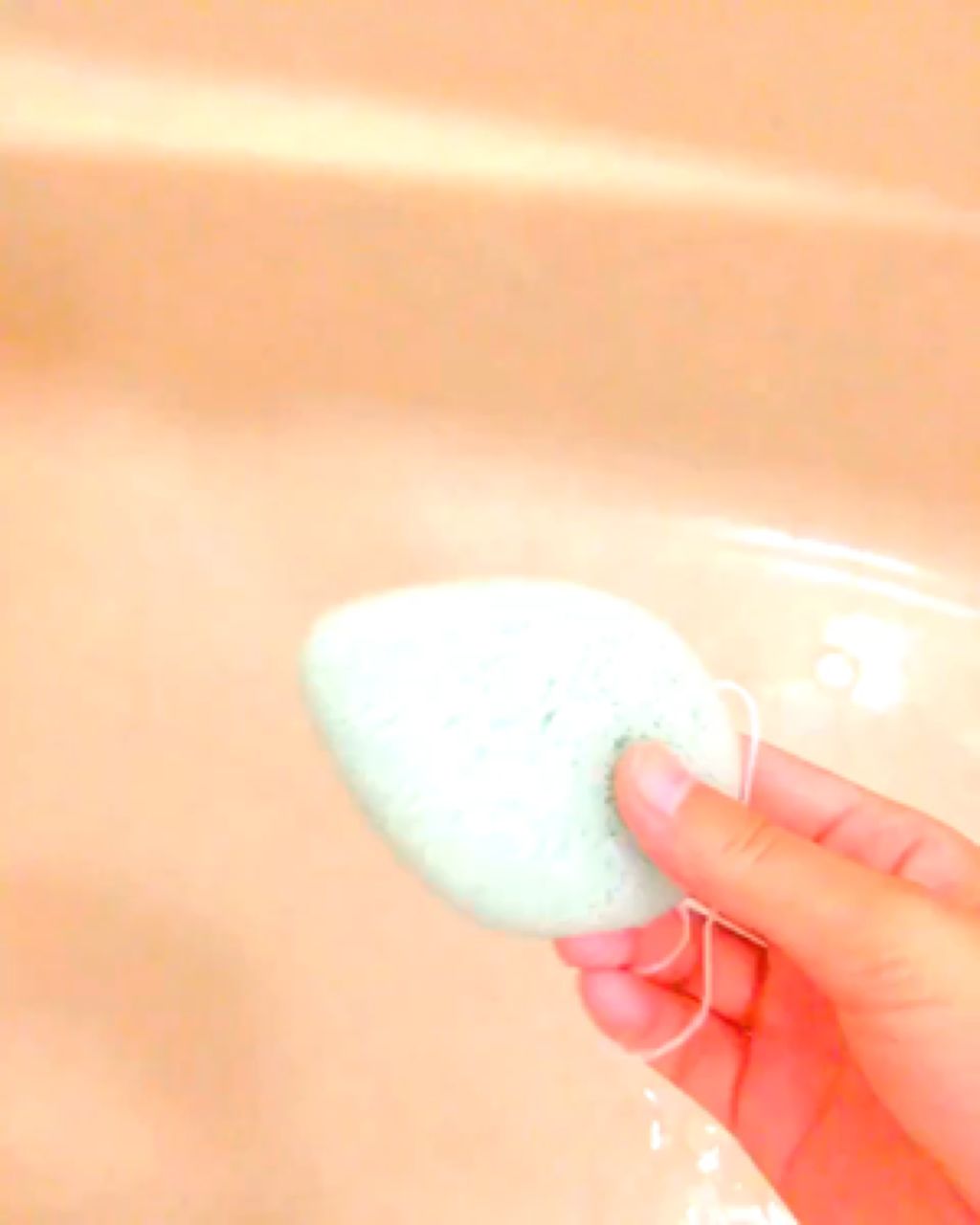 天然こんにゃくパフ/DAISO/その他スキンケアグッズを使ったクチコミ（3枚目）