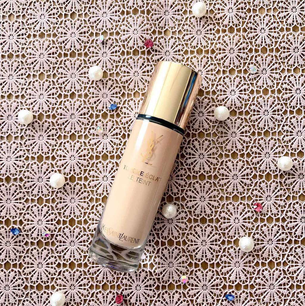 タン ラディアント タッチ エクラ/YVES SAINT LAURENT BEAUTE/リキッドファンデーションを使ったクチコミ（1枚目）