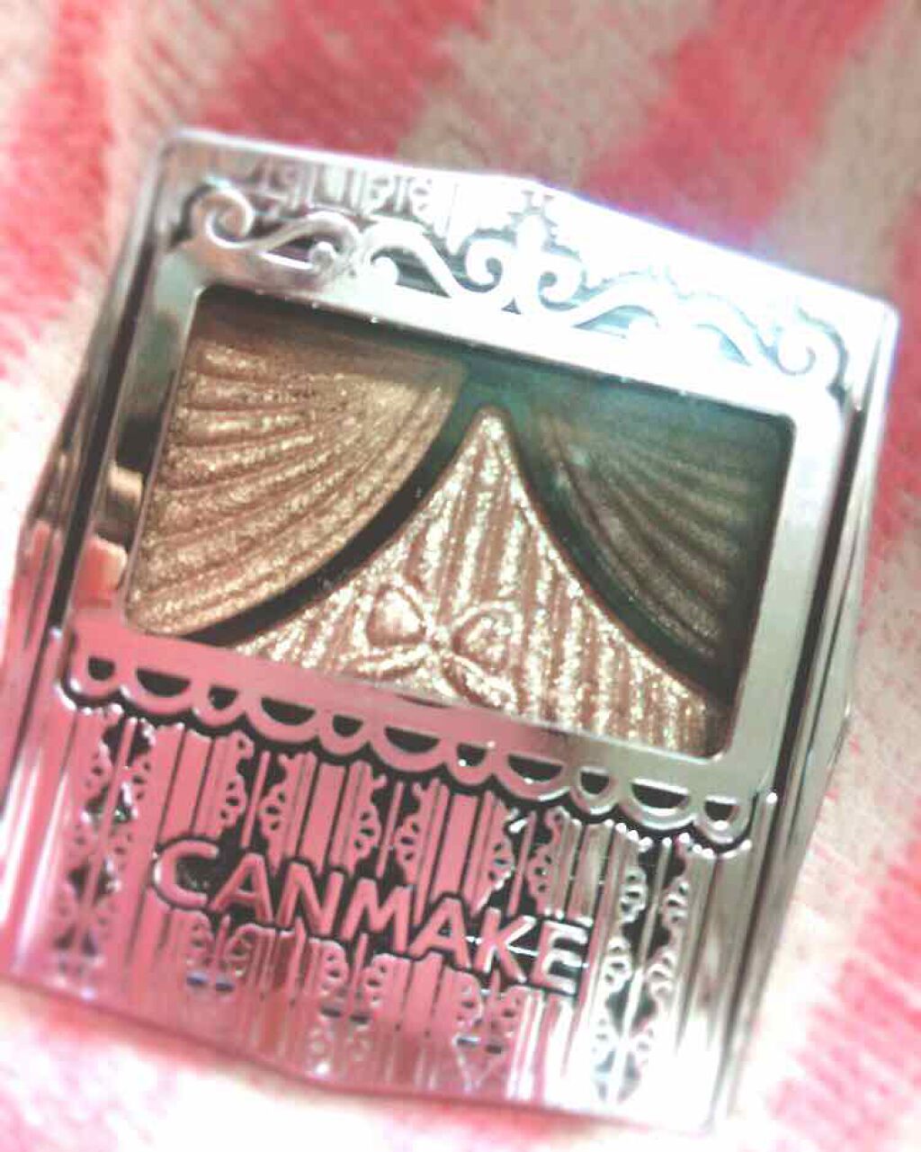 ジューシーピュアアイズ/キャンメイク/アイシャドウパレットを使ったクチコミ（1枚目）