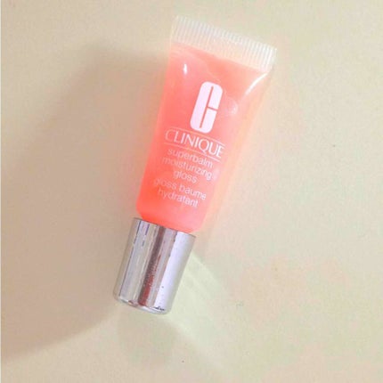 スーパーバーム モイスチャライジング グロス/CLINIQUE/リップグロスを使ったクチコミ(1枚目)