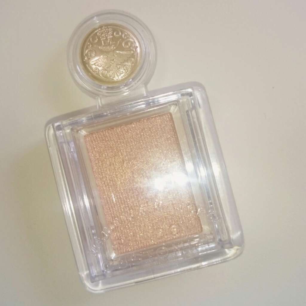 シャドーカスタマイズ/MAJOLICA MAJORCA/単色アイシャドウを使ったクチコミ(1枚目)