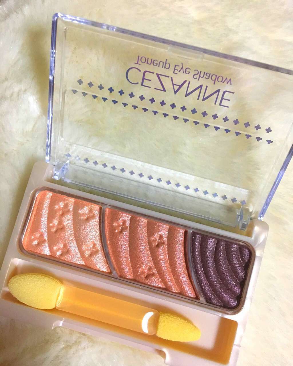 トーンアップアイシャドウ/CEZANNE/アイシャドウパレットを使ったクチコミ(2枚目)