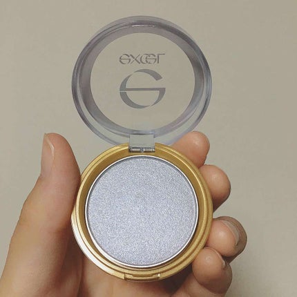 シャイニーシャドウ N SI06 アイスグレー/excel/単色アイシャドウを使ったクチコミ(2枚目)