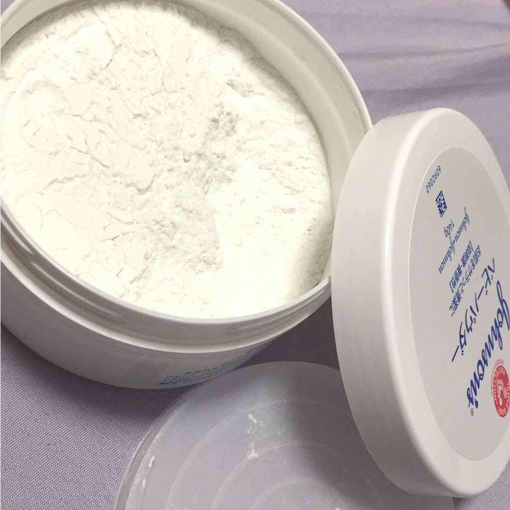 ジョンソン ベビーパウダー/ジョンソンベビー/ボディパウダーを使ったクチコミ（3枚目）