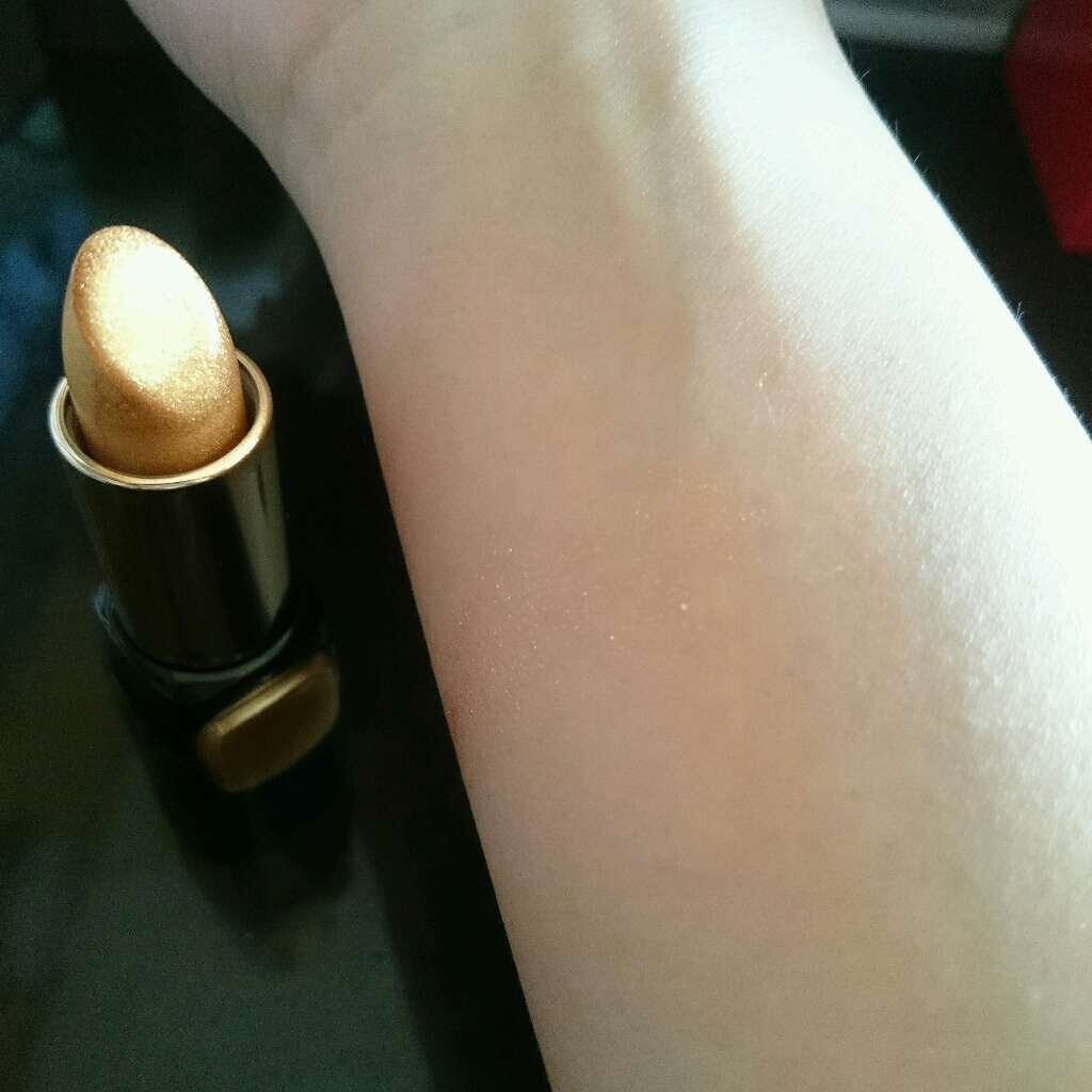 カラーリッシュ ルルージュ/ロレアル パリ/口紅を使ったクチコミ(3枚目)