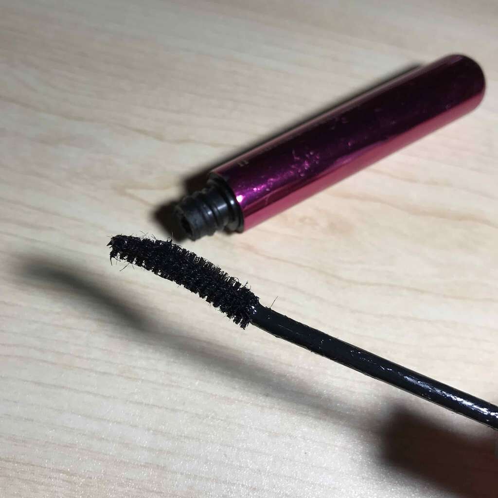 モテマスカラ リペア Lo(ロング)/UZU BY FLOWFUSHI/マスカラ下地を使ったクチコミ(2枚目)