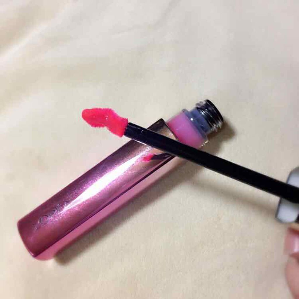 ユイルカレス/ロレアル パリ/リップグロスを使ったクチコミ(2枚目)