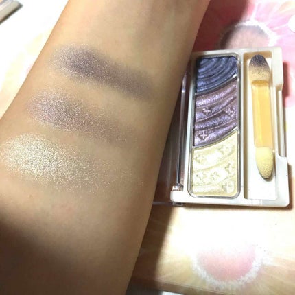 トーンアップアイシャドウ/CEZANNE/アイシャドウパレットを使ったクチコミ(2枚目)